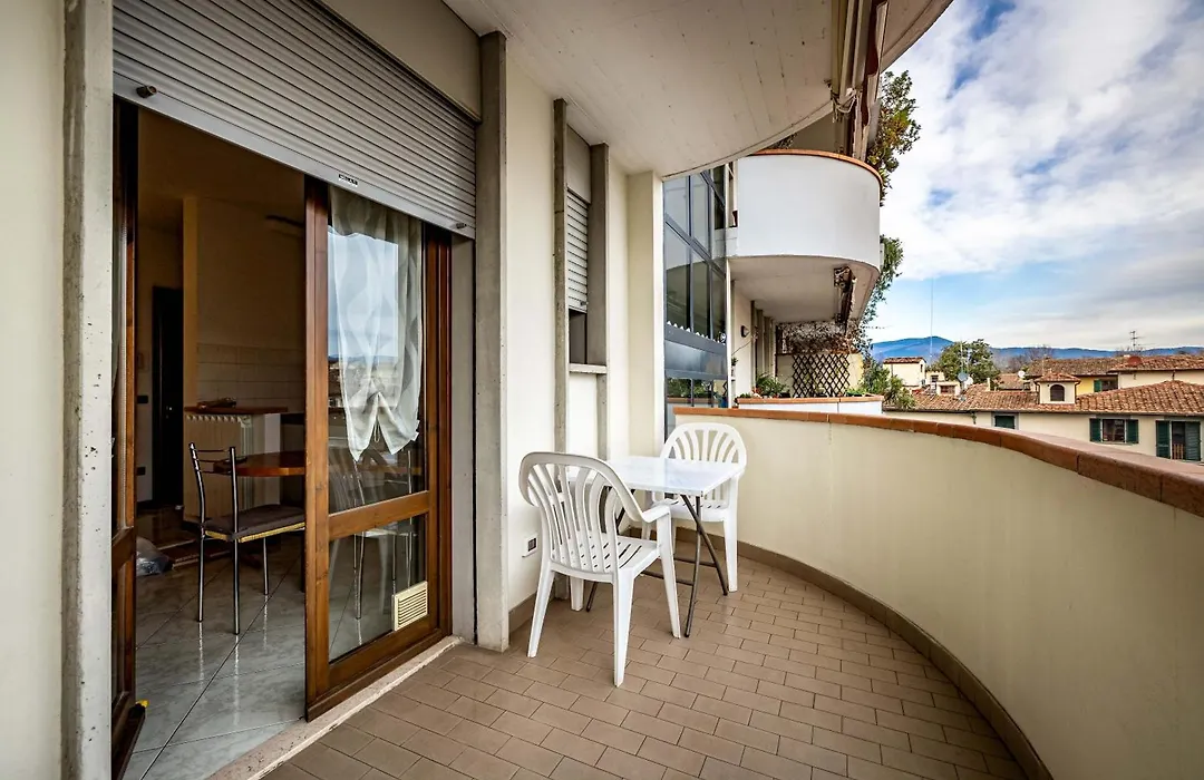Yd Quiet Apt Leopolda With Parking-1