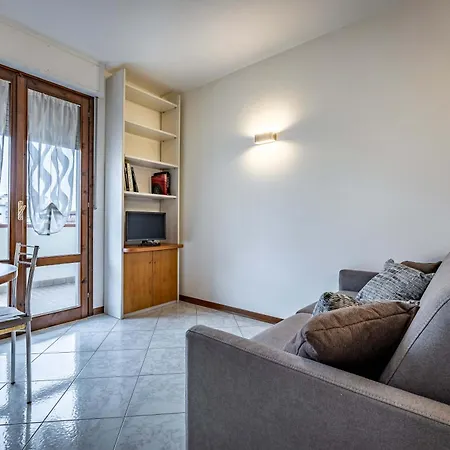 Yd Quiet Apt Leopolda With Parking-3